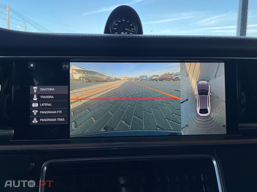 Porsche Panamera 4 E-Hybrid