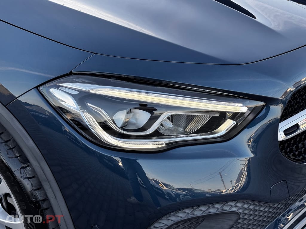 Mercedes-Benz GLA 250 e Progressive