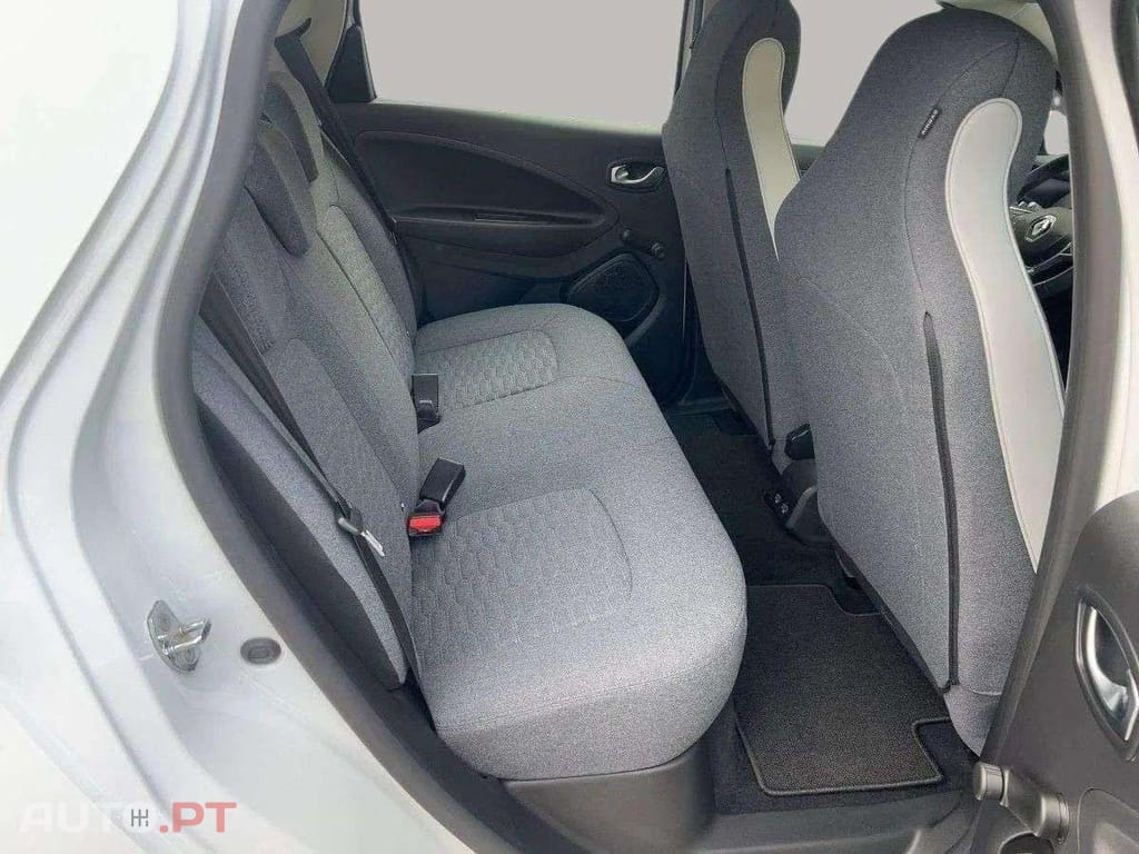 Renault Zoe I.V.A DEDUTÍVEL R110 Z.E 50