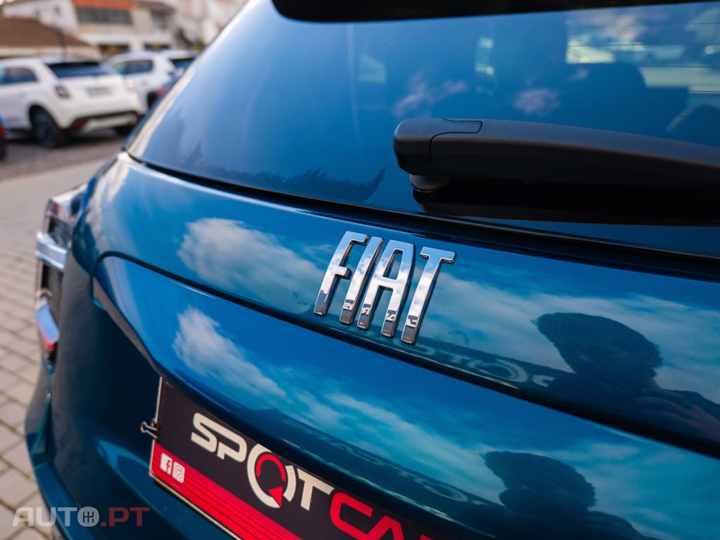 Fiat 600 1.2 Hybrid La Prima