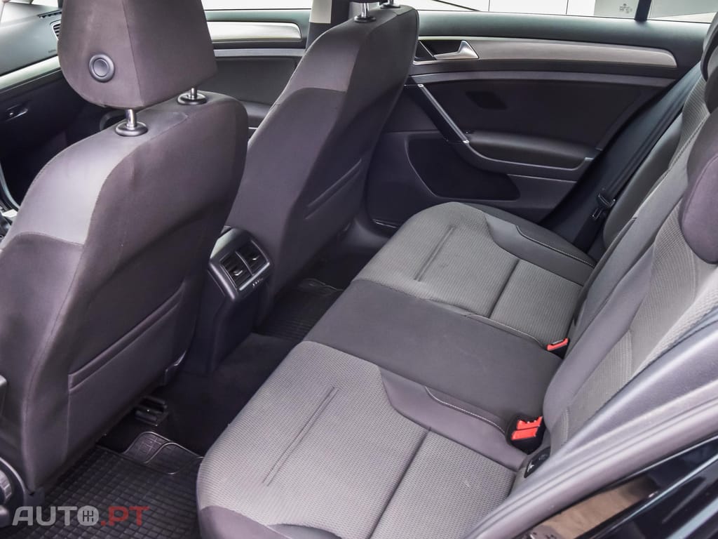 Volkswagen Golf 1.6 TDi Trendline