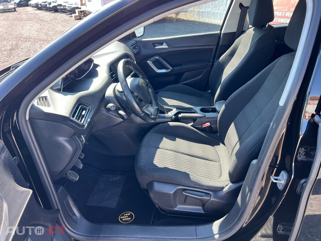 Peugeot 308 SW 1.6 BlueHDi Active