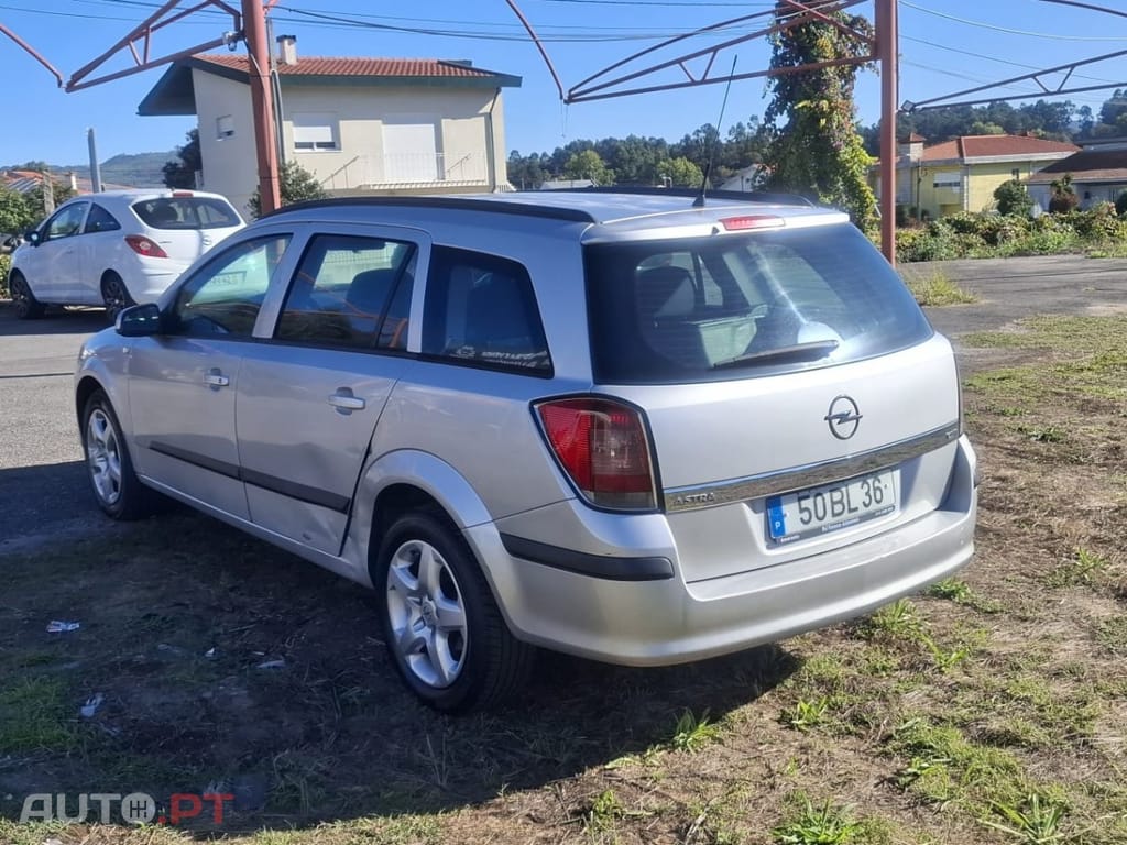 Opel Astra Caravan 1.3 CDTi Enjoy