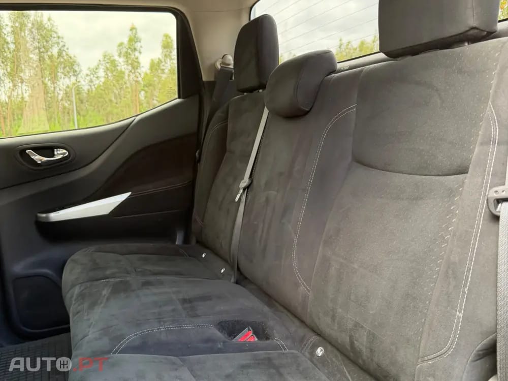 Nissan Navara 2.3 dCi CD 4WD Acenta