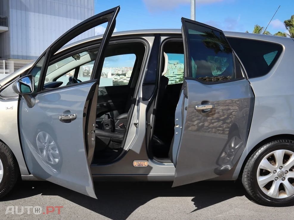 Opel Meriva 1.3 CDTi Cosmo