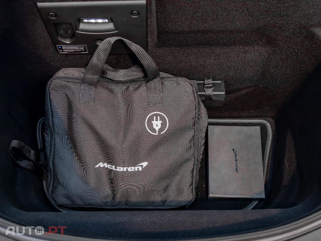 McLaren Artura SPIDER PERFORMANCE