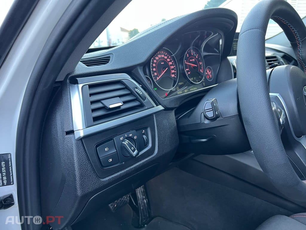 BMW 320 d Touring Pack M Auto