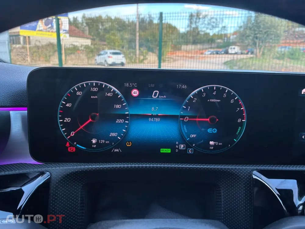 Mercedes-Benz A 250 E AMG Line