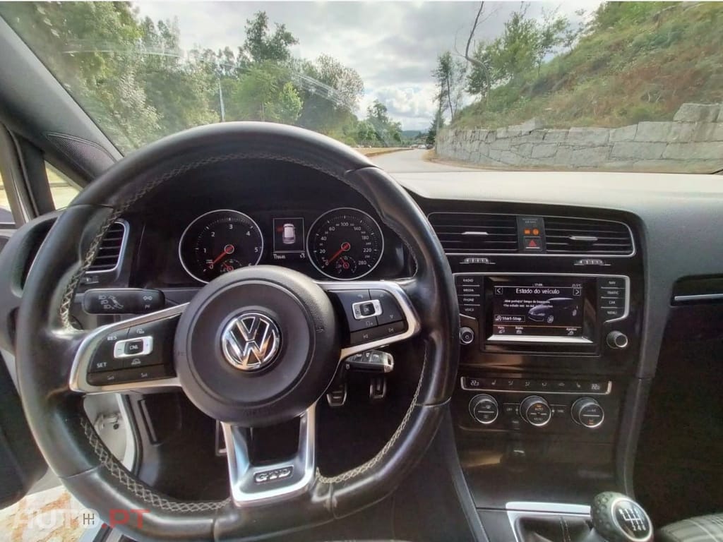 Volkswagen Golf 2.0 TDi GTD