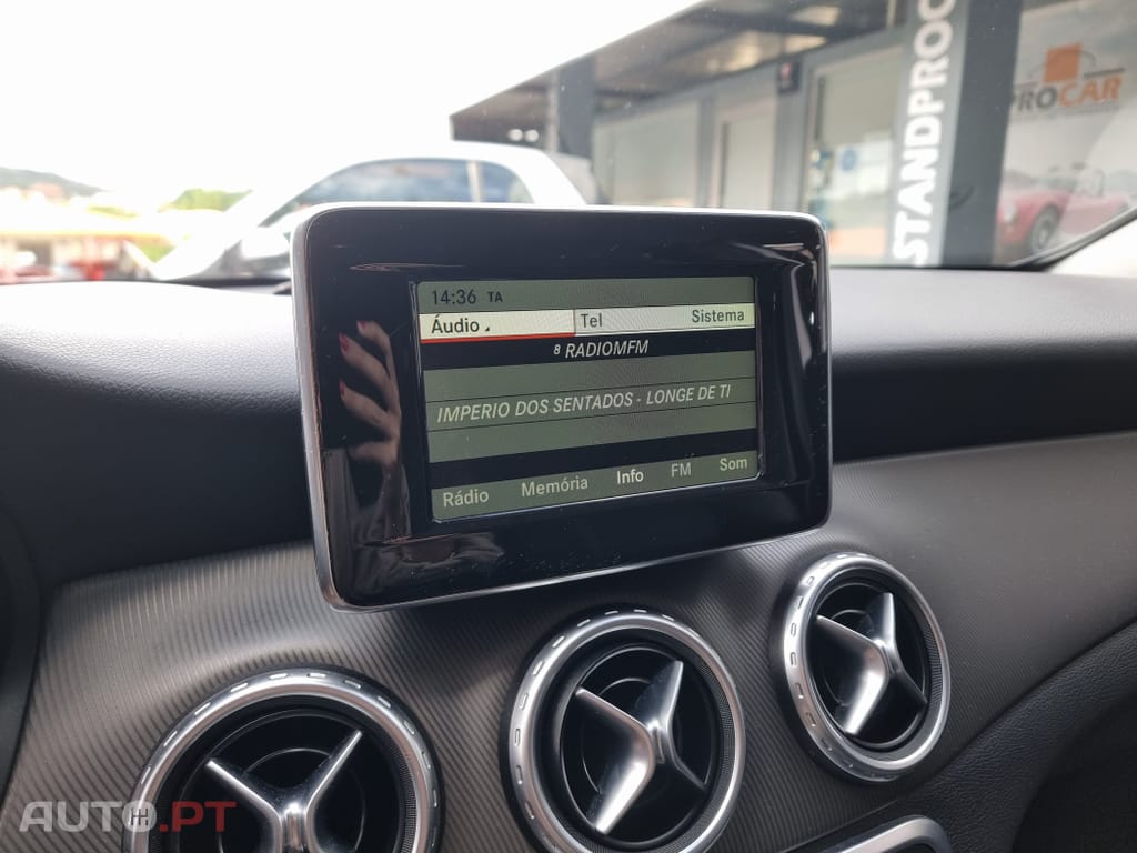 Mercedes-Benz GLA 180 CDi