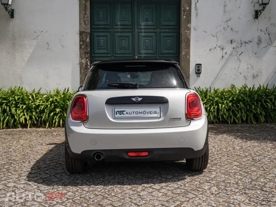 MINI Cooper Cooper Auto