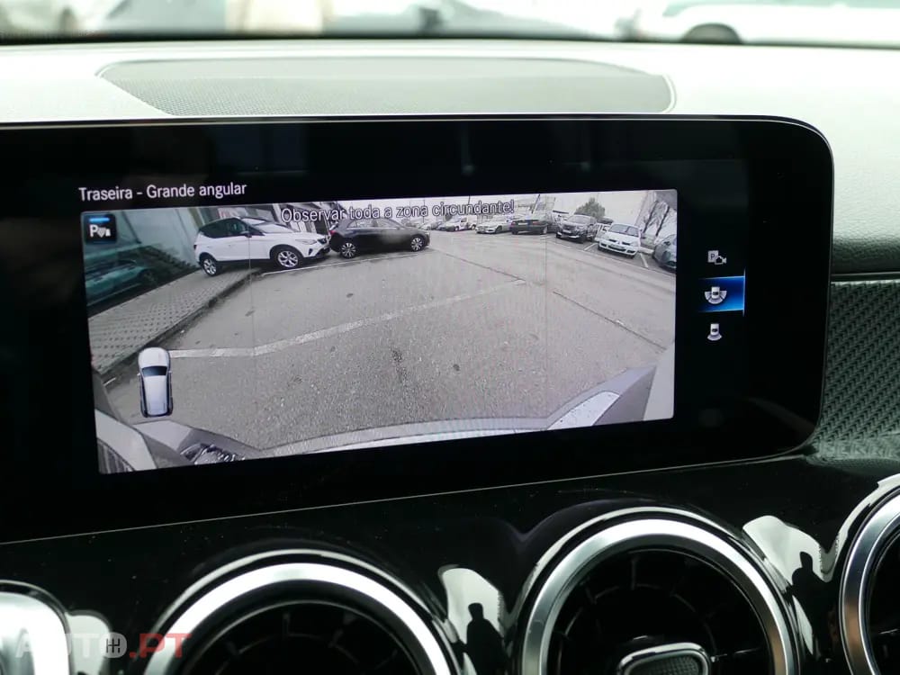 Mercedes-Benz GLB 180 d AMG Line