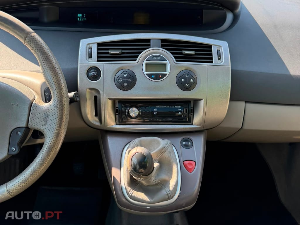 Renault Scénic 1.5 dCi C. Privilége