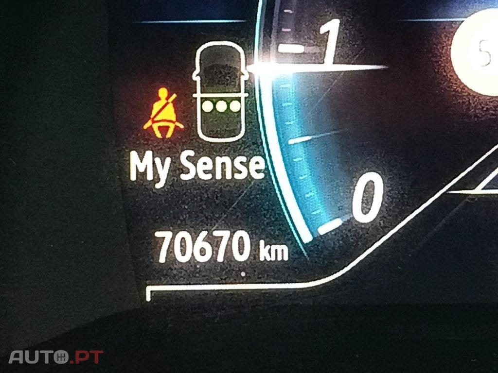 Renault Captur 1.0 TCe Techno Bi-Fuel