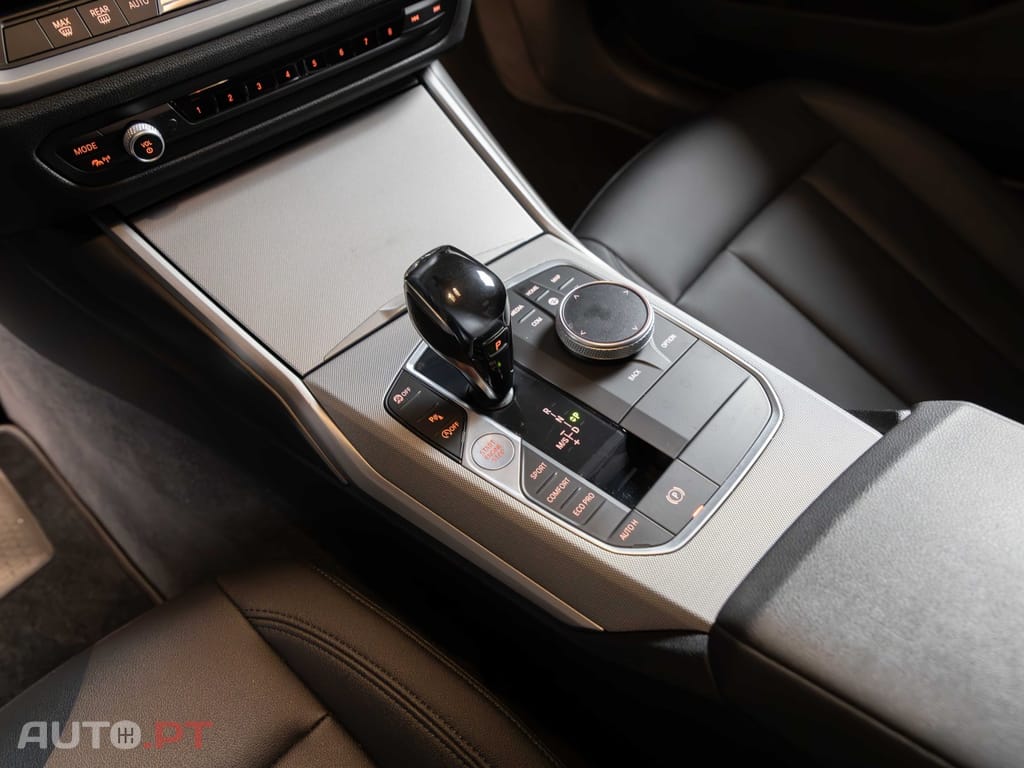BMW 318 d Touring Aut. Advantage