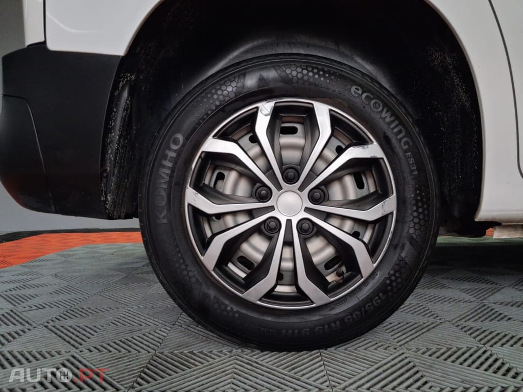 Opel Combo 1.5 CDTi L1H1 Enjoy