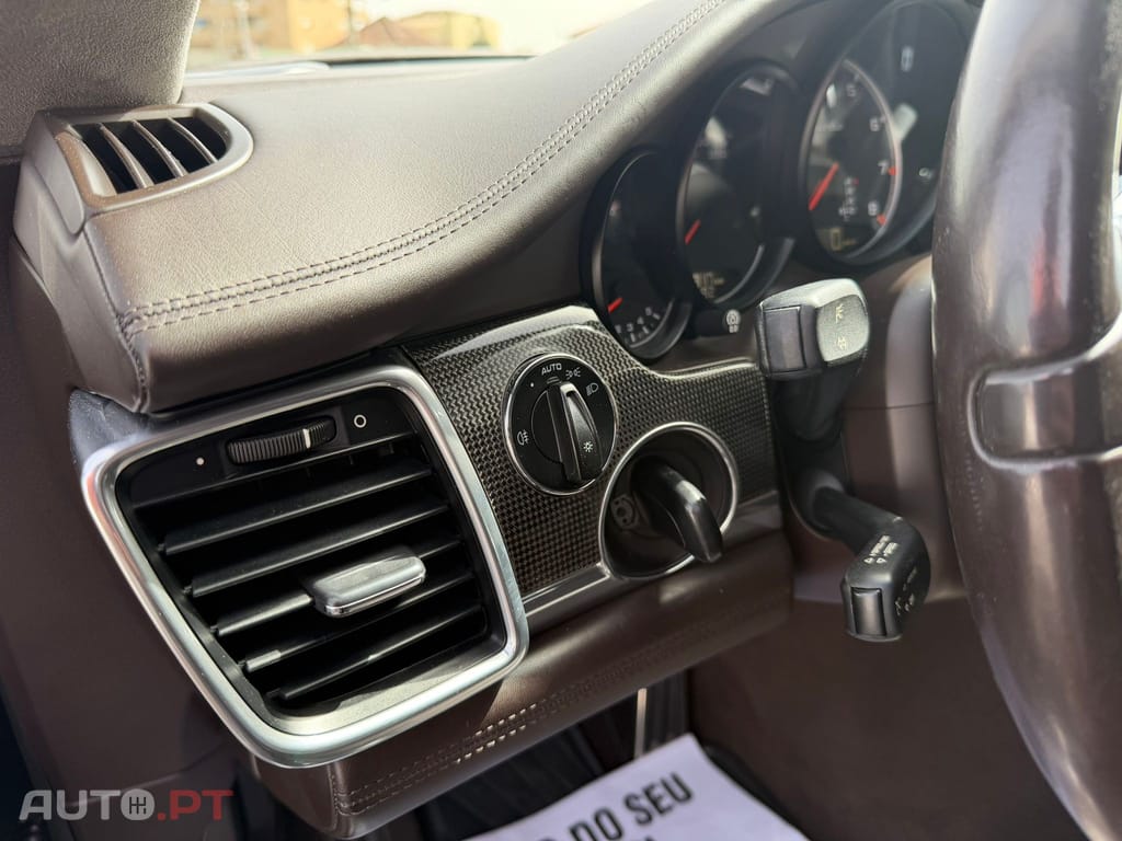 Porsche Panamera Turbo PDK