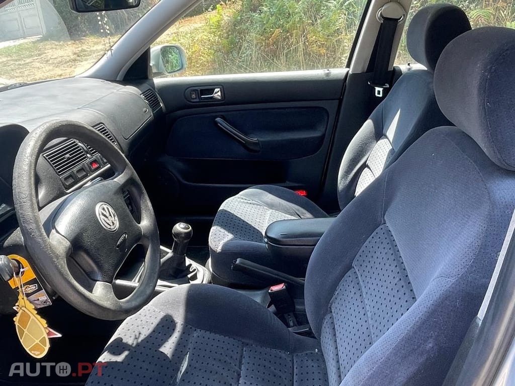 Volkswagen Golf 4