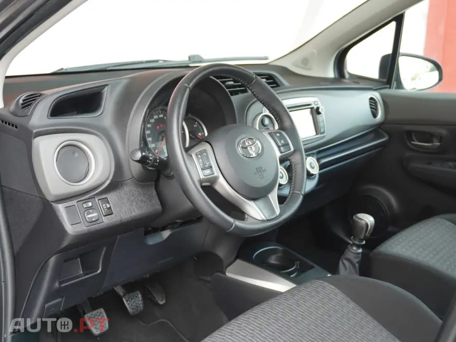 Toyota Yaris 1.4 D-4D ACtive+AC 99g
