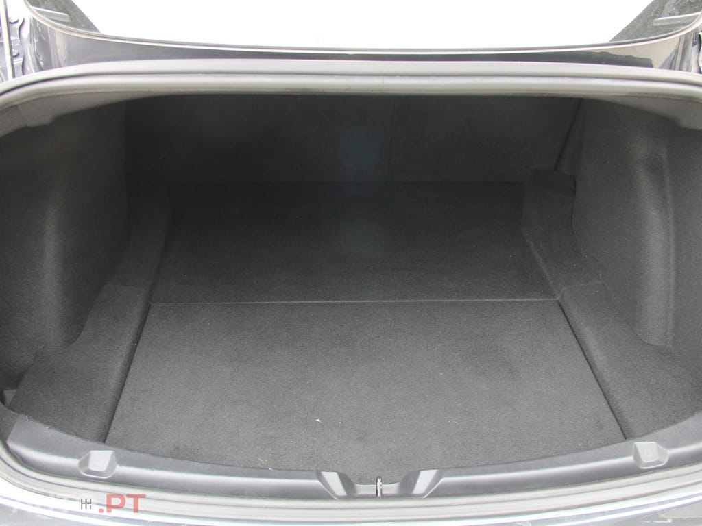 Tesla Model 3 Long-Range Dual Motor AWD