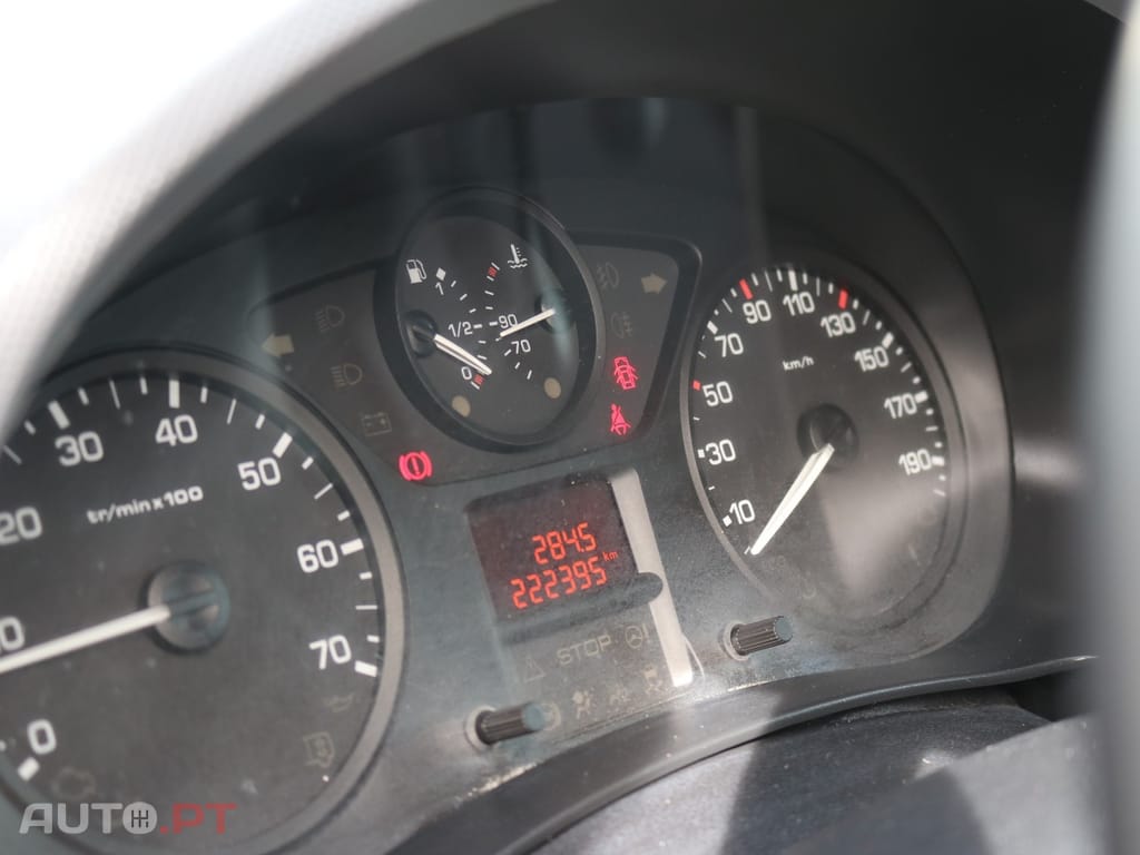 Peugeot Partner 1.6 HDi L2 3L Confort