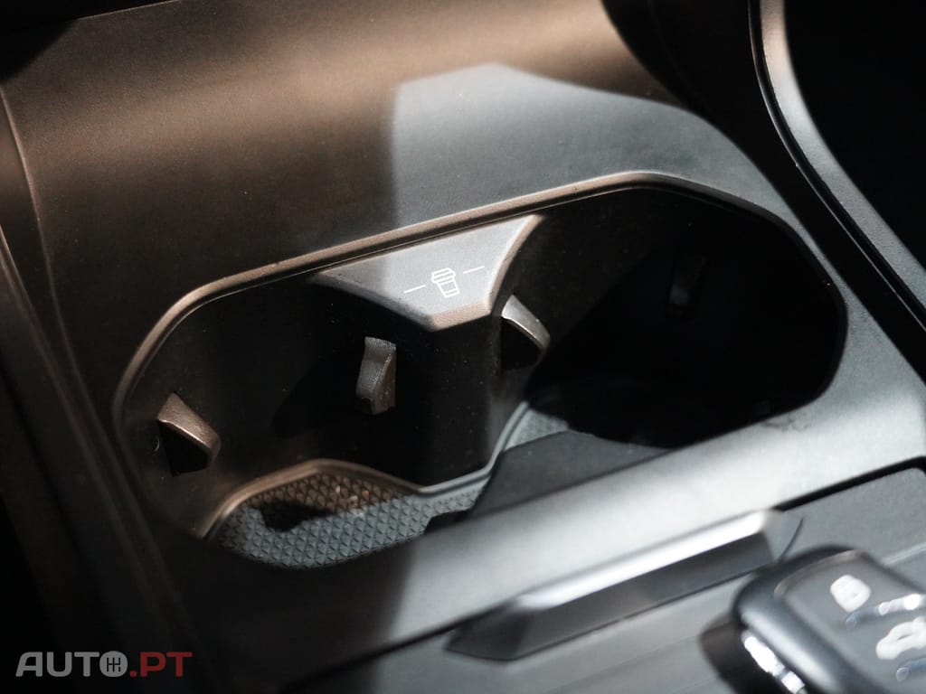 MG MG4 64 kWh Luxury