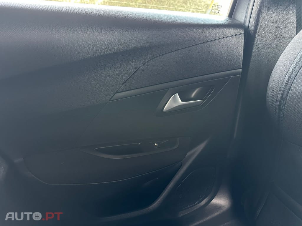 Peugeot 208 1.2 PureTech Active Pack