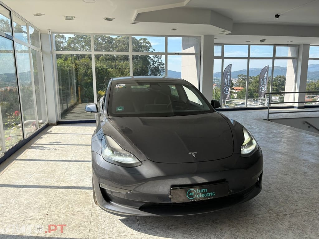 Tesla Model 3 Long Range AWD Dual Motor