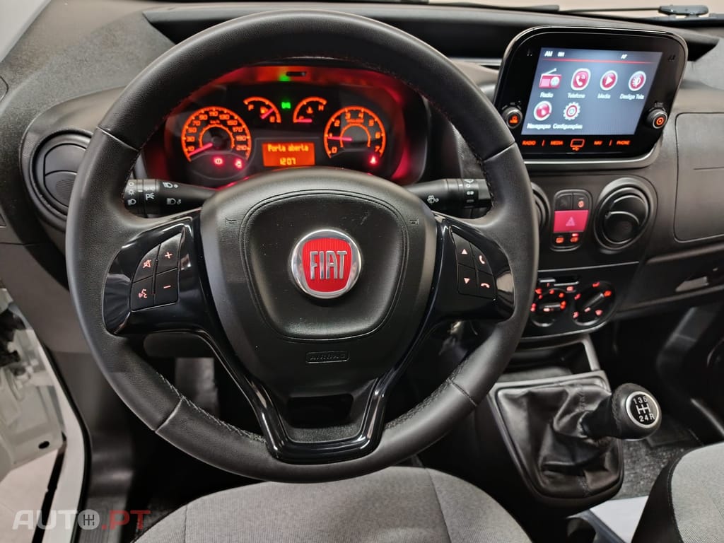 Fiat Fiorino 1.3 M-jet Adventure