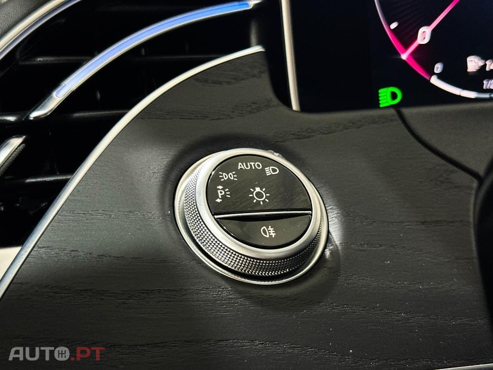 Mercedes-Benz E 300 e 9G-TRONIC AMG Line