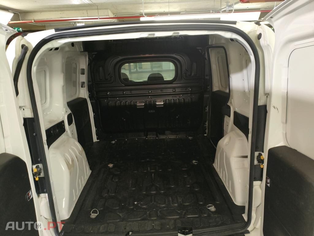 Fiat Doblo DOBLO CARGO 1.6 MJ SX 3L