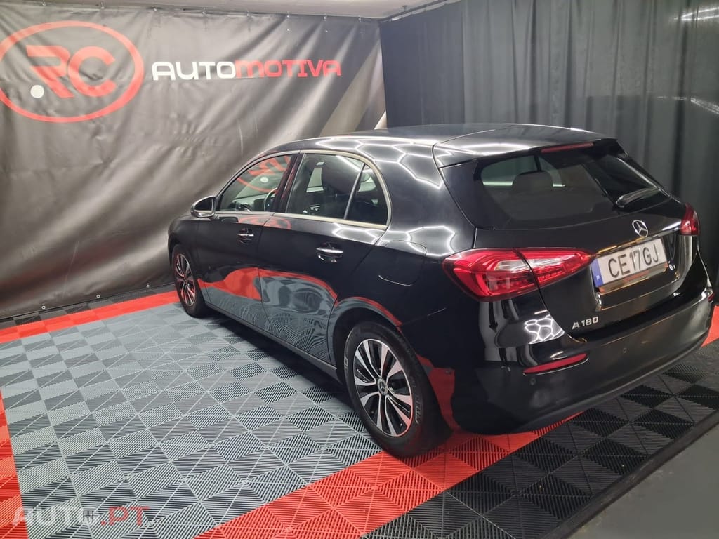 Mercedes-Benz A 180 Business Solution