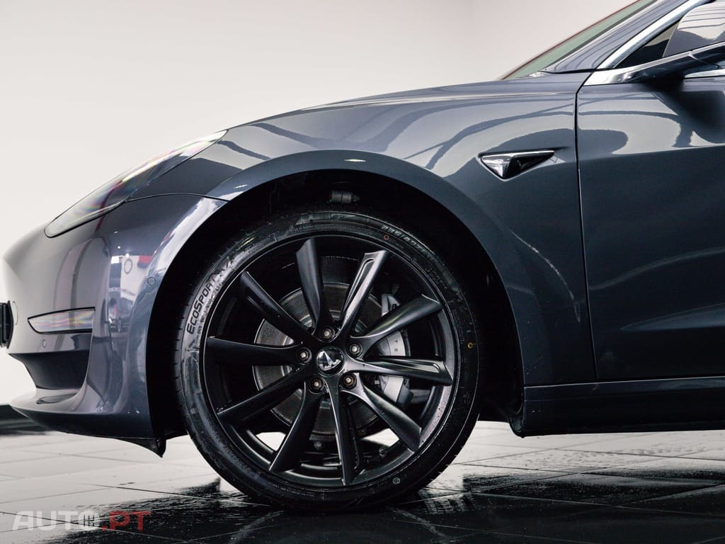 Tesla Model 3 Long Range Dual Motor