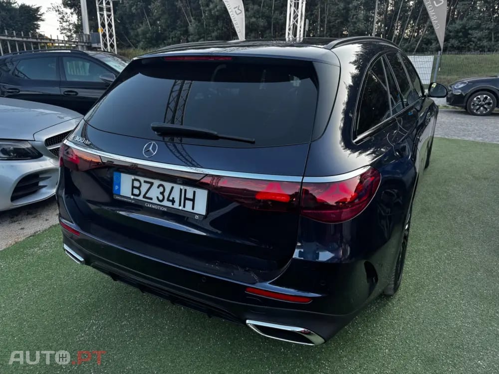 Mercedes-Benz E 300 E300de AMG Line