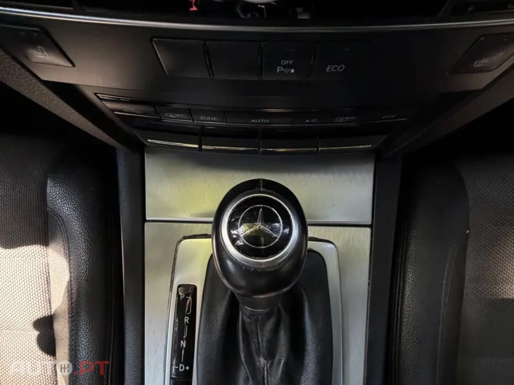Mercedes-Benz E 220 (BlueTEC) d 9G-TRONIC