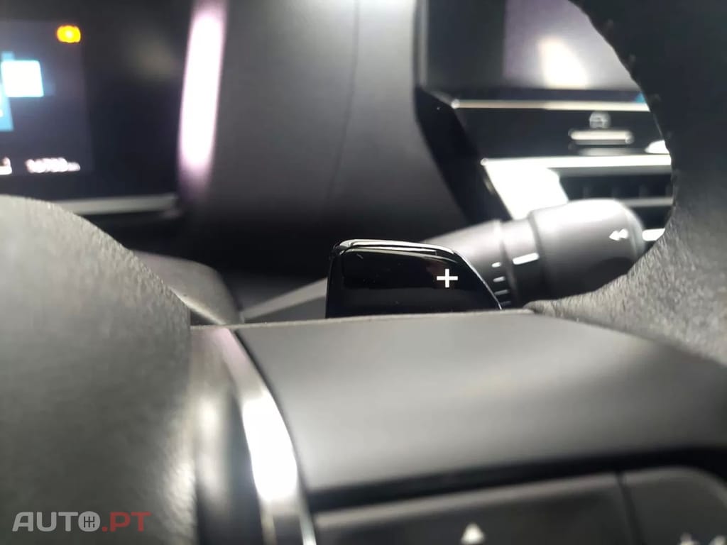 Citroen C4 X 1.2 PureTech Plus EAT8