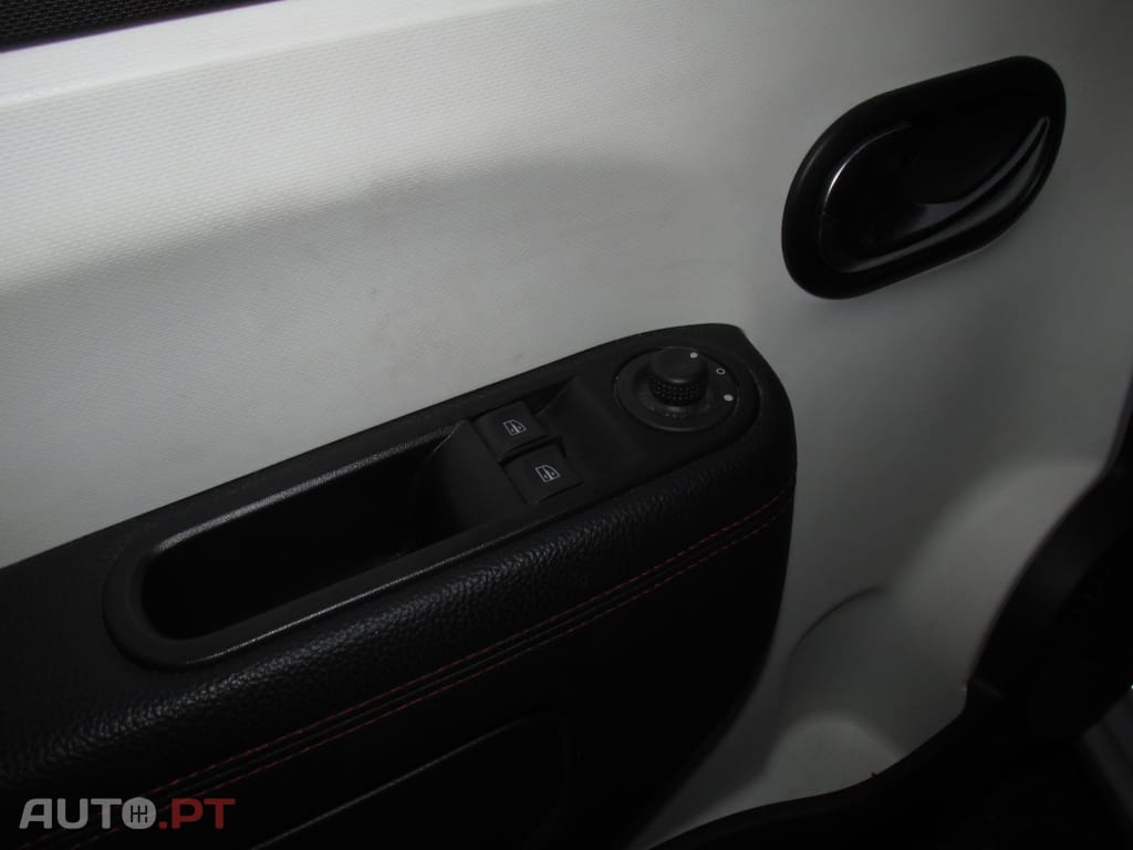 Renault Twingo 0.9 TCe Le Coq Sportif
