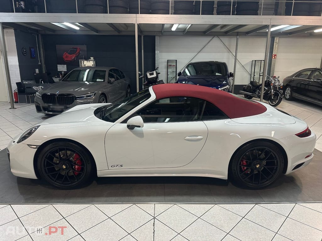 Porsche 991 Carrera 4 GTS