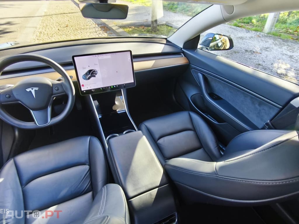 Tesla Model 3 Long Range AWD Dual Motor