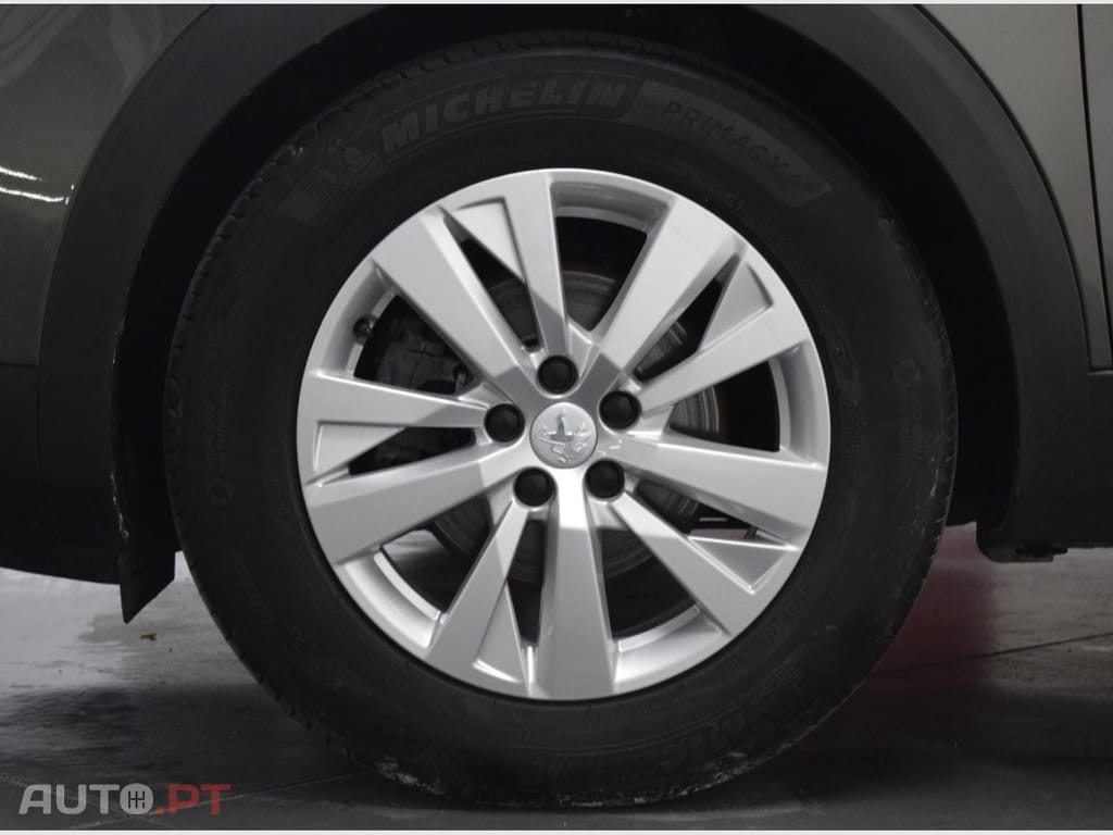 Peugeot 3008 1.5 BlueHDi Active