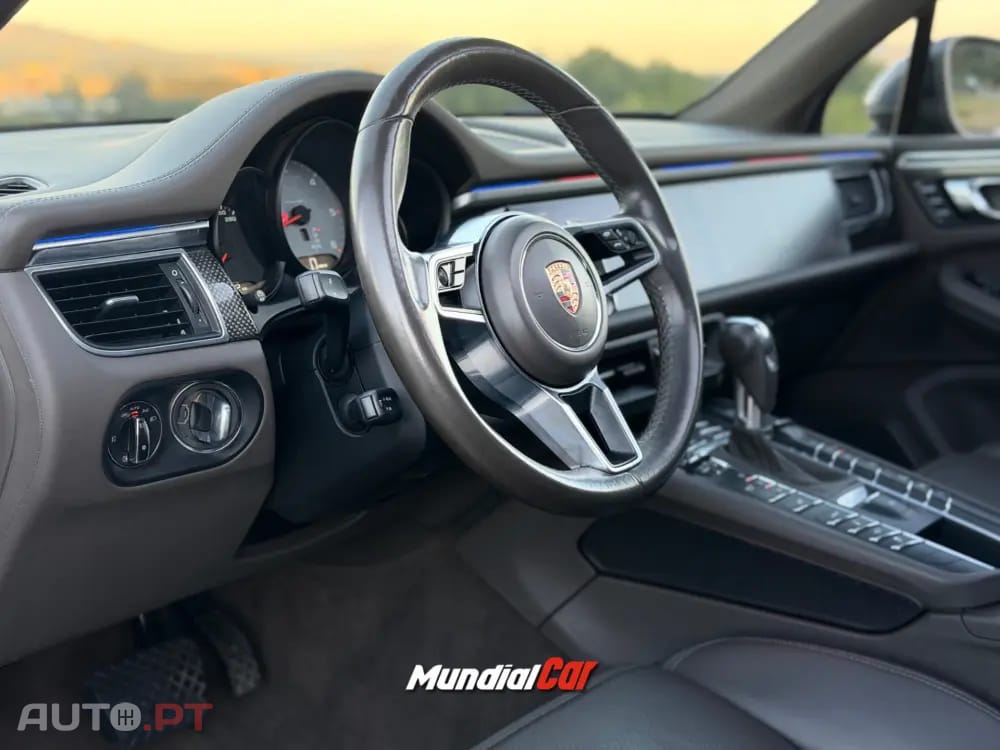 Porsche Macan S