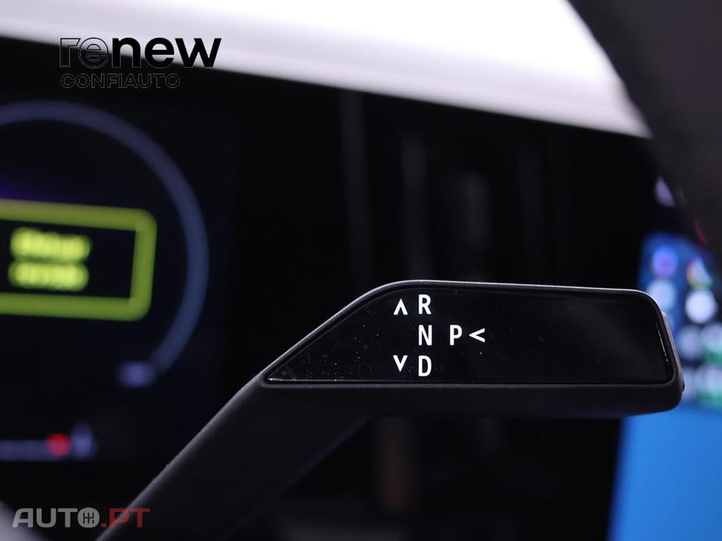 Renault Austral 1.3 Mild Hybrid Iconic Auto