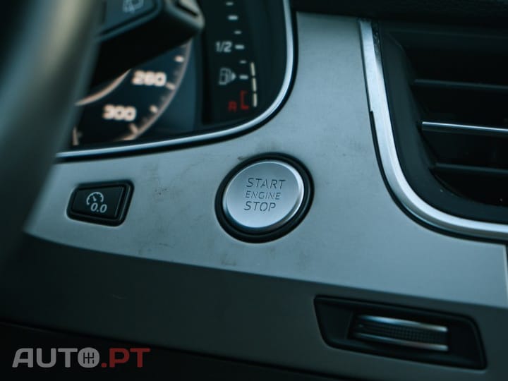 Audi Q7 3.0 TDi quattro Tiptronic 7L
