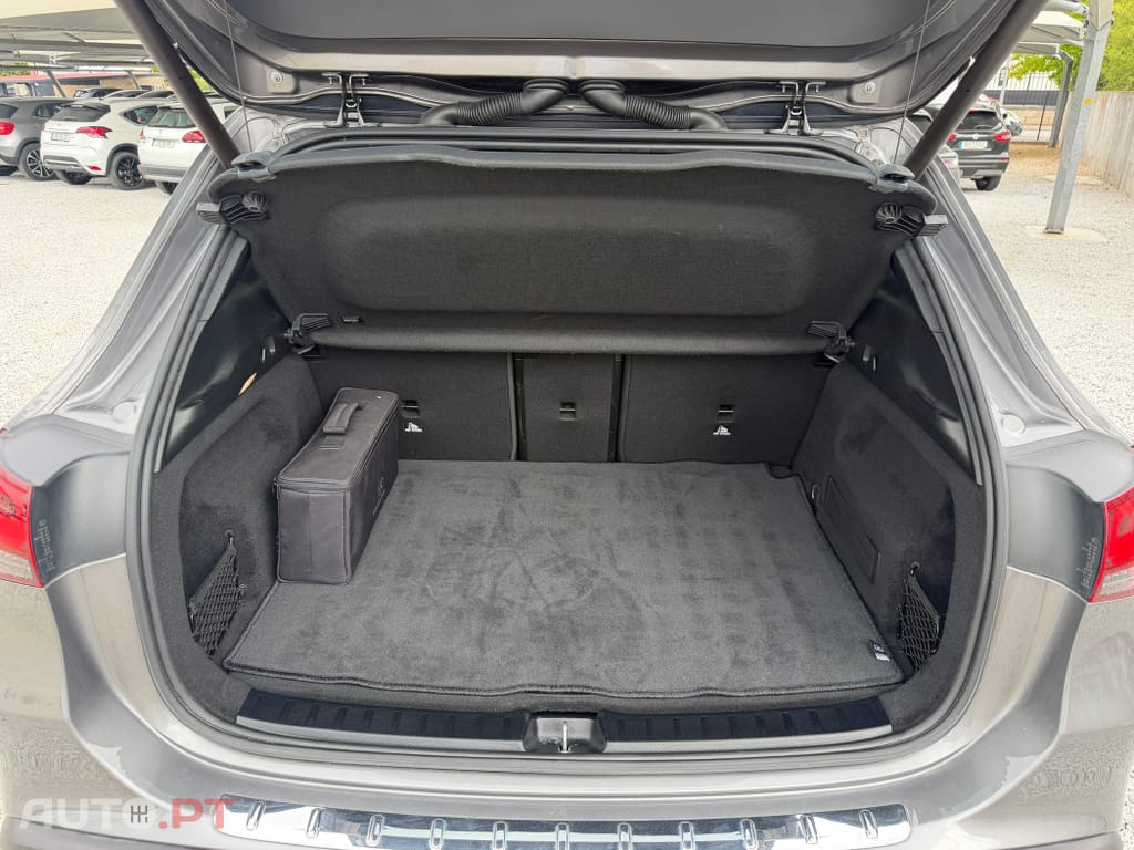 Mercedes-Benz EQA 250 AMG Line