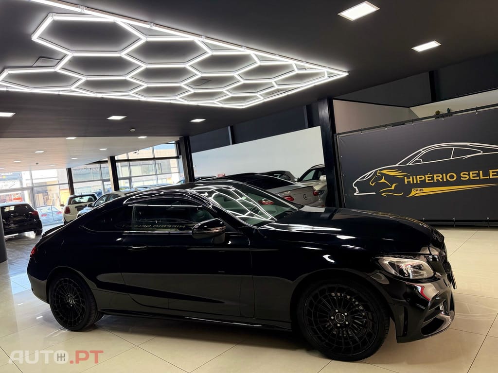 Mercedes-Benz C 250 d AMG Line 9G- Tronic