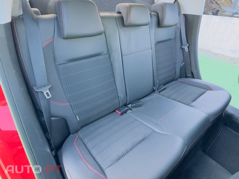 Peugeot 208 1.2 PureTech GT Line