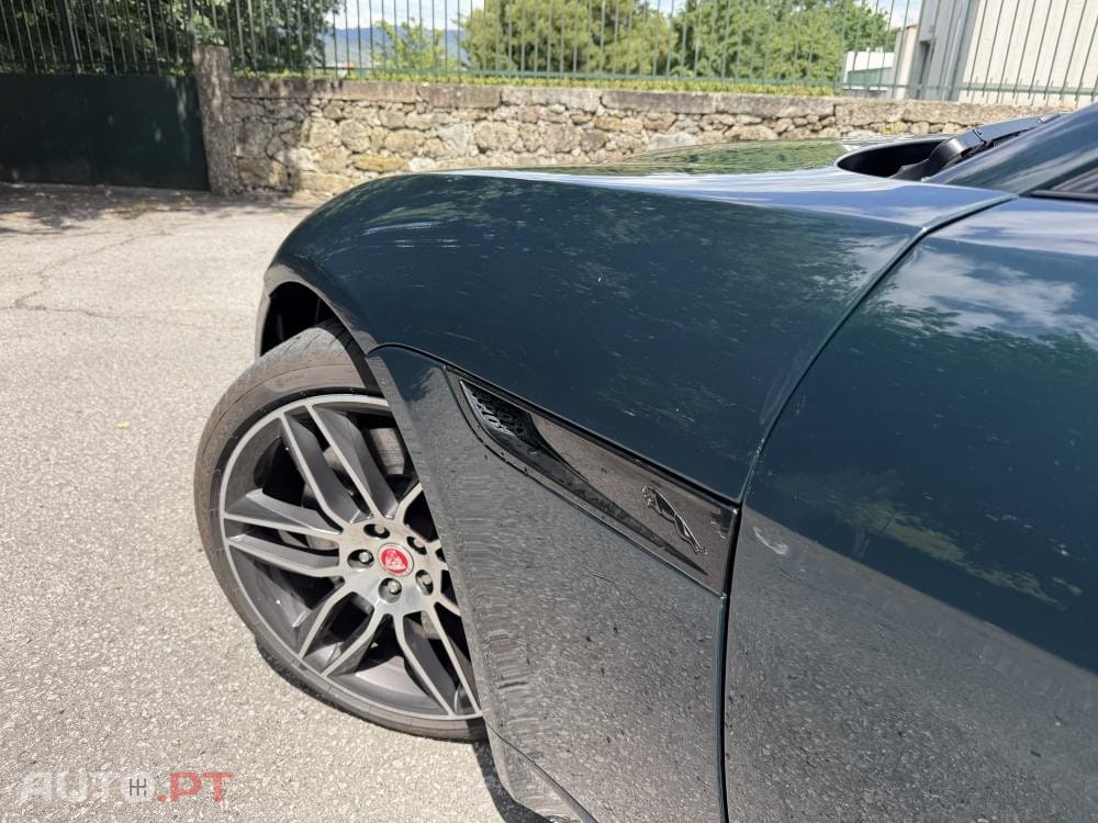 Jaguar F-Type 2.0 i4 R-Dynamic