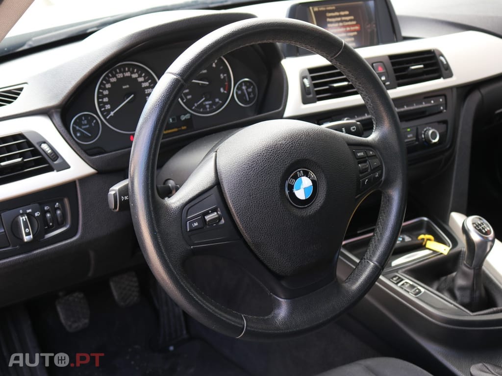 BMW 320 d Touring Line Modern