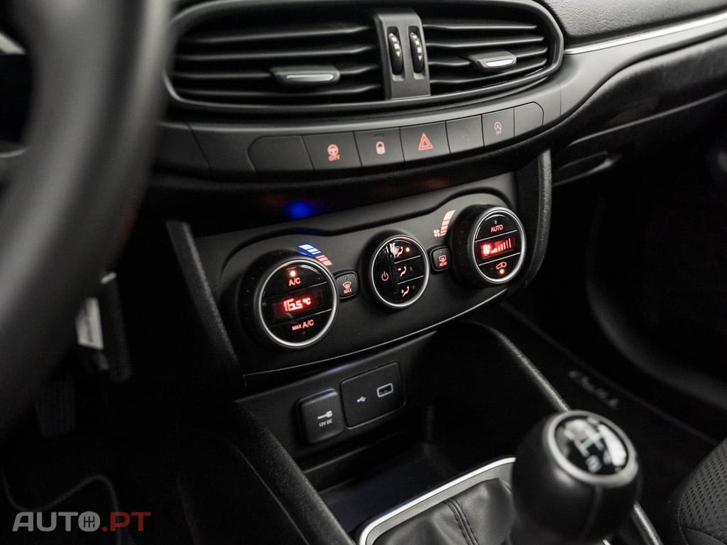 Fiat Tipo 1.3 M-Jet Lounge