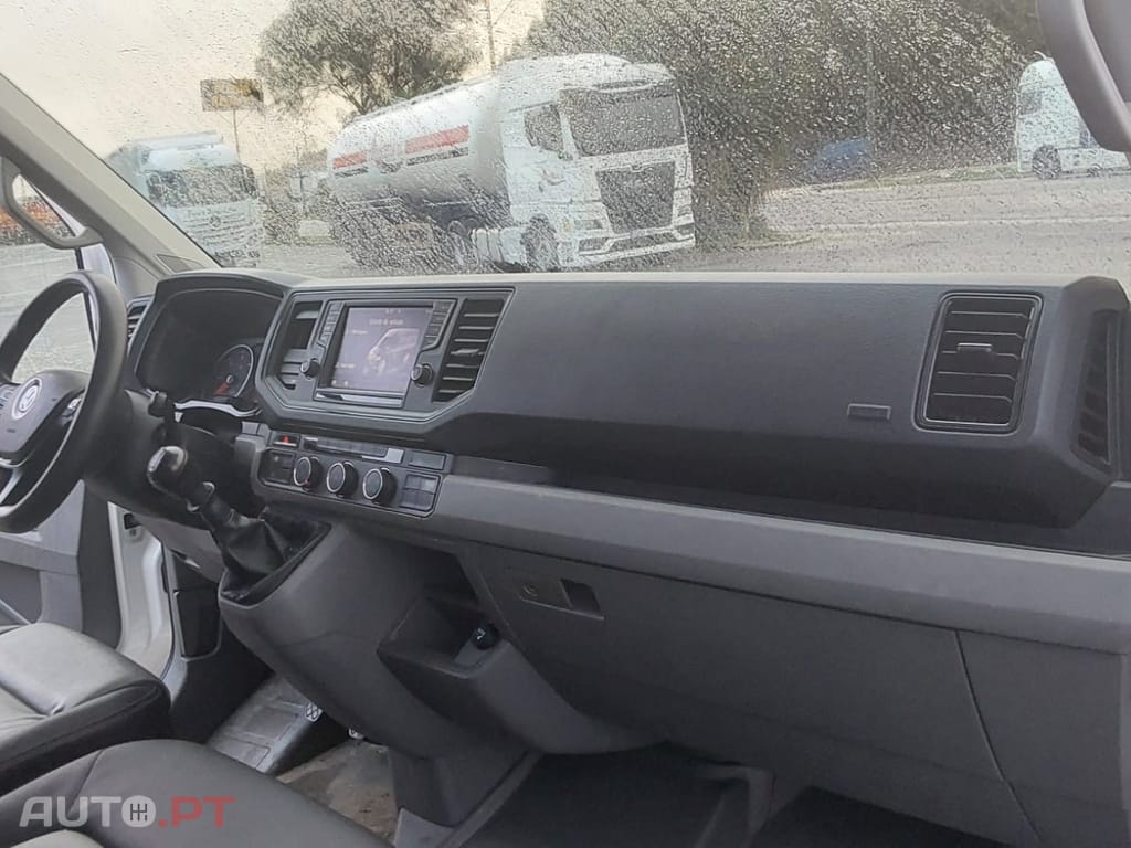 Volkswagen Crafter 35 2.0 TDI Medio